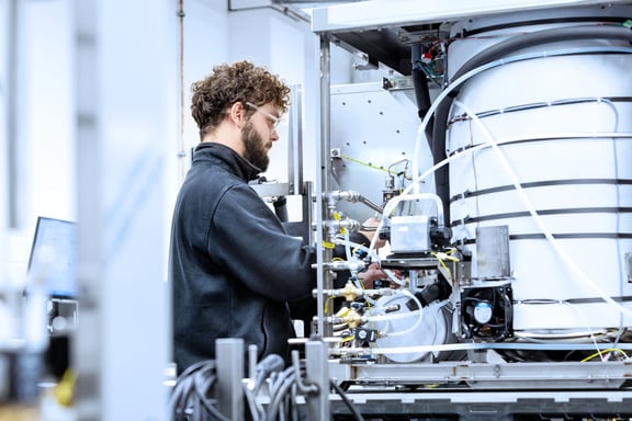 Calidad del proceso gracias a la precisa tecnología de control y regulación de los autoclaves Systec
