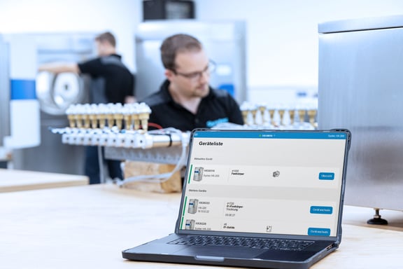 Software Systec Connect conectado en red de forma segura gracias a la interfaz Ethernet integrada